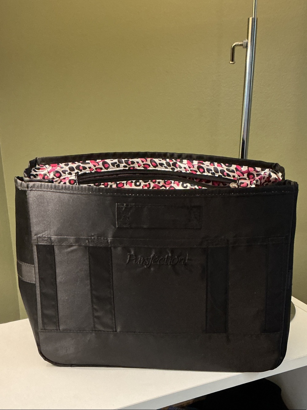 Pursfection Black Shoulder Crossbody BaTote Organizer with Pink Leopard Interior